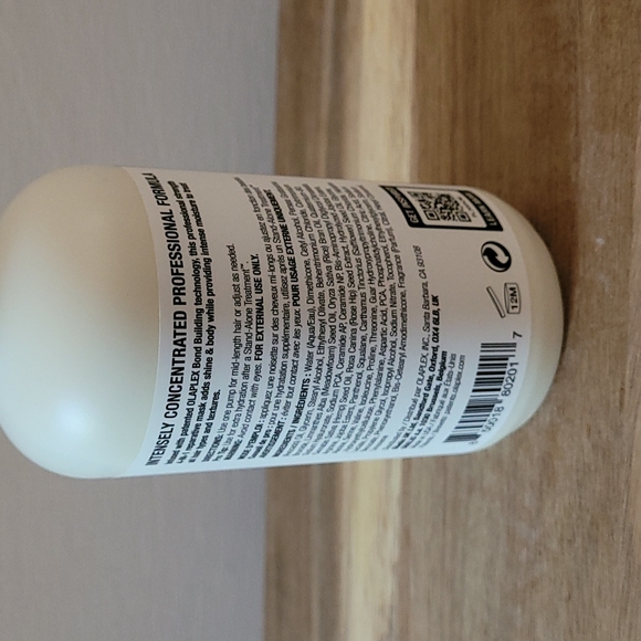 ❣Last One❣OLAPLEX PROFESSIONAL 4-IN-1 - Picture 2 of 5